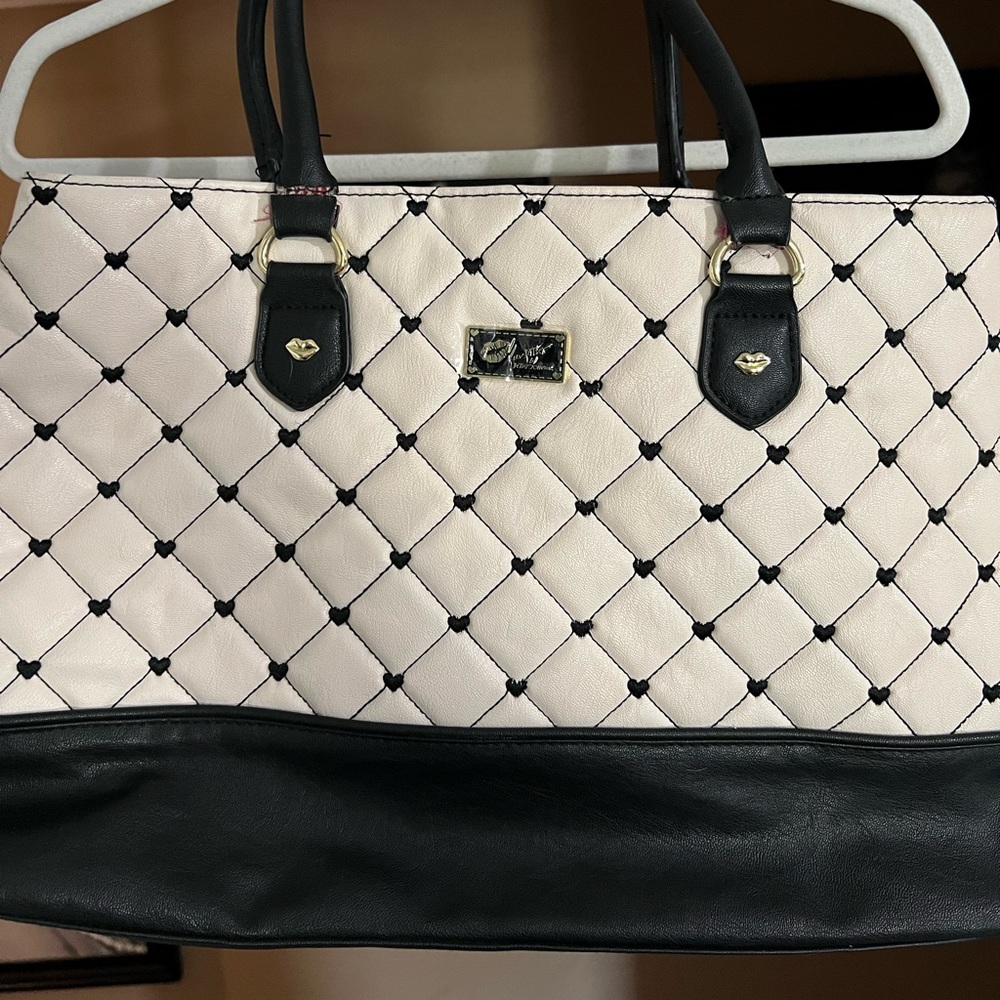 Betsy bag